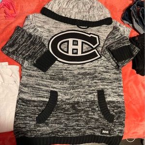 Canadians knit hoodie